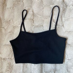 Cropped black tank top